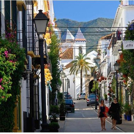 Estudio Cosmopolita Marbella Exteriör bild